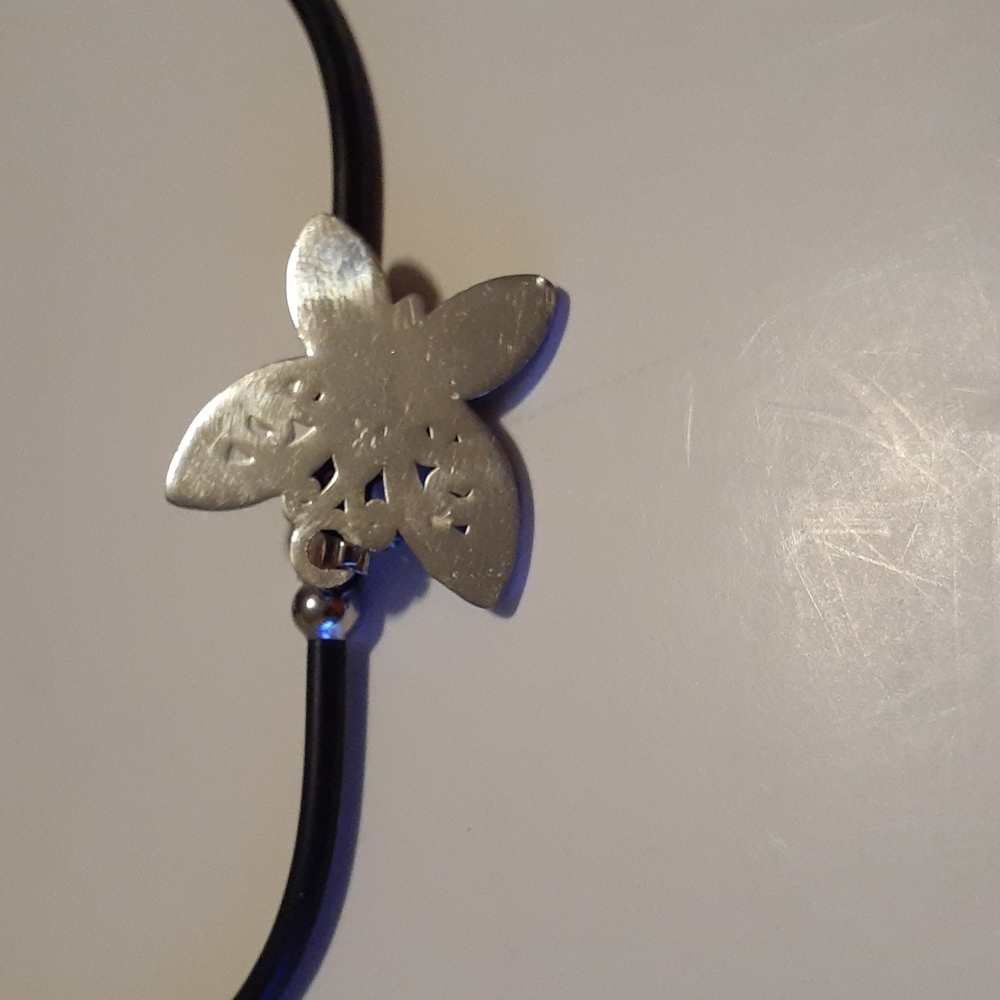 Butterfly Necklace Nice Pendant Claw Adjustable Clasp - Picture 3 of 5